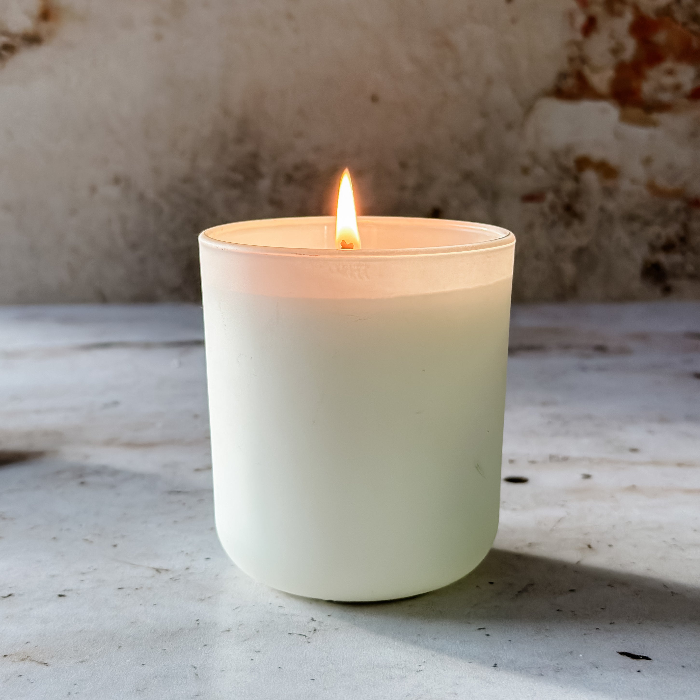 Świeca zapachowa Classic Brzoskwinia & Róża (LOVE)