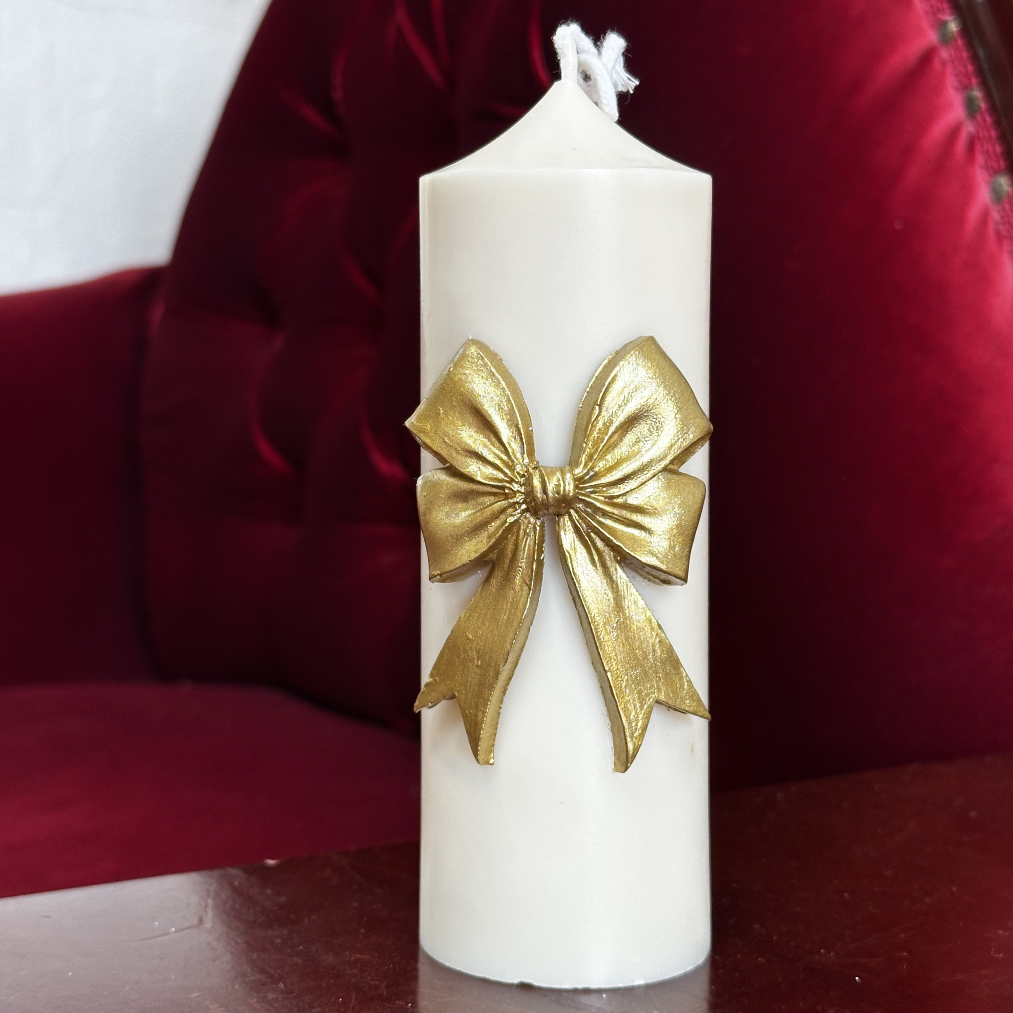 Świeca Pillar M Kokarda Gold